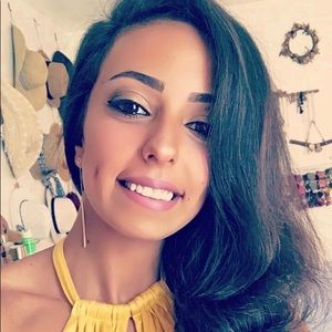 Meet your Posher, Fotoun